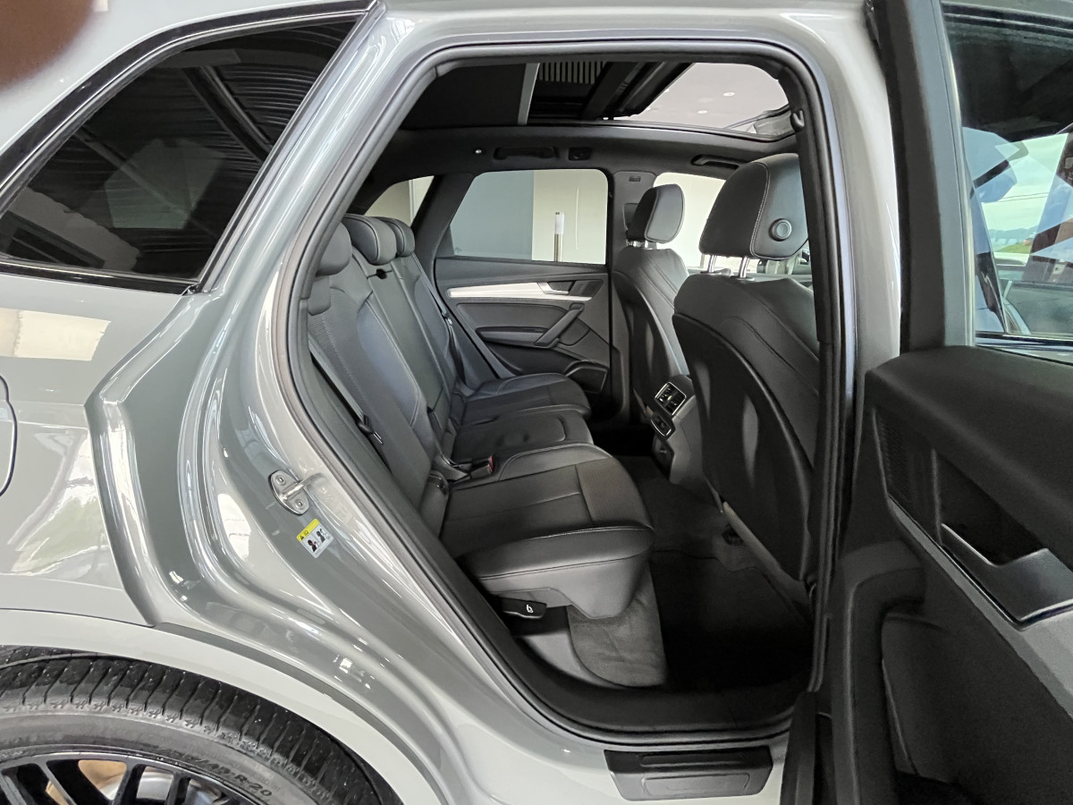 AUDI Q5 50 TDI 3,0 V6 286 BVA QUATTRO  TOIT PANORAMIQUE HIFI B&O VIRTUAL COCKPIT  KEYLESS CARPLAY GPS CAMERA MATRIX LED  REGULATEUR LIMITEUR PARK PILOT AFFICHAGE TETE HAUTE JANTES 20 EXCELLENT ETAT