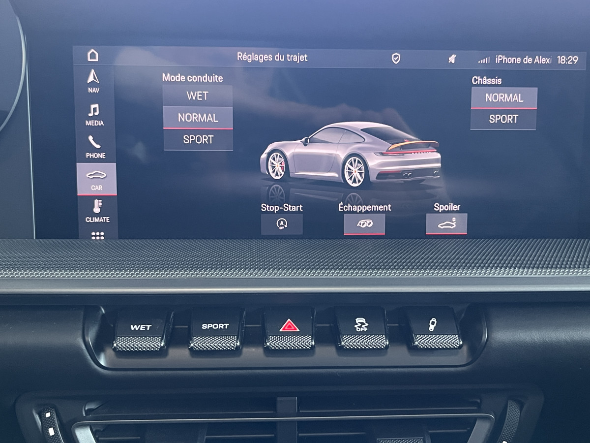 PORSCHE 911 ( 992 ) COUPE  CARRERA 4 S 3,0 450 BI-TURBO PDK TOIT OUVRANT GPS CAMERA 360 APPLE CARPLAY  PHARES MATRIX REGULATEUR ADAPTATIF HIFI BOSE ECHAPPEMENT SPORT JANTES RS SPYDER