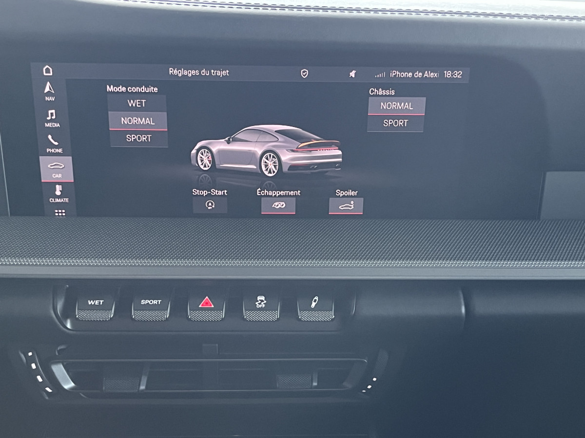 PORSCHE 911 ( 992 ) COUPE  CARRERA 4 S 3,0 450 BI-TURBO PDK TOIT OUVRANT GPS CAMERA 360 APPLE CARPLAY  PHARES MATRIX REGULATEUR ADAPTATIF HIFI BOSE ECHAPPEMENT SPORT JANTES RS SPYDER