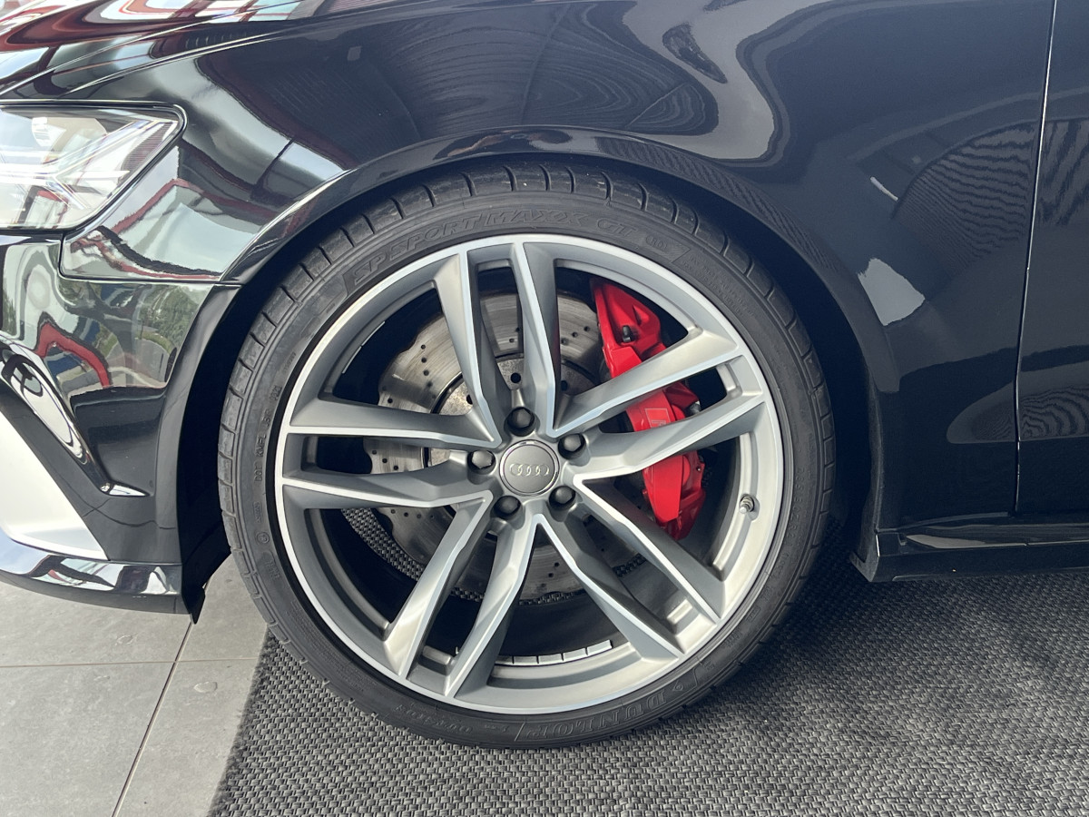 AUDI RS6 AVANT 4,0 V8 TFSI 560 QUATTRO GPS CAMERA KEYLESS HIFI BOSE MATRIX LED  DRIVE SELECT CARBON REGULATEUR SIEGES RECARO RS JANTES 20 EXCELLENT ETAT