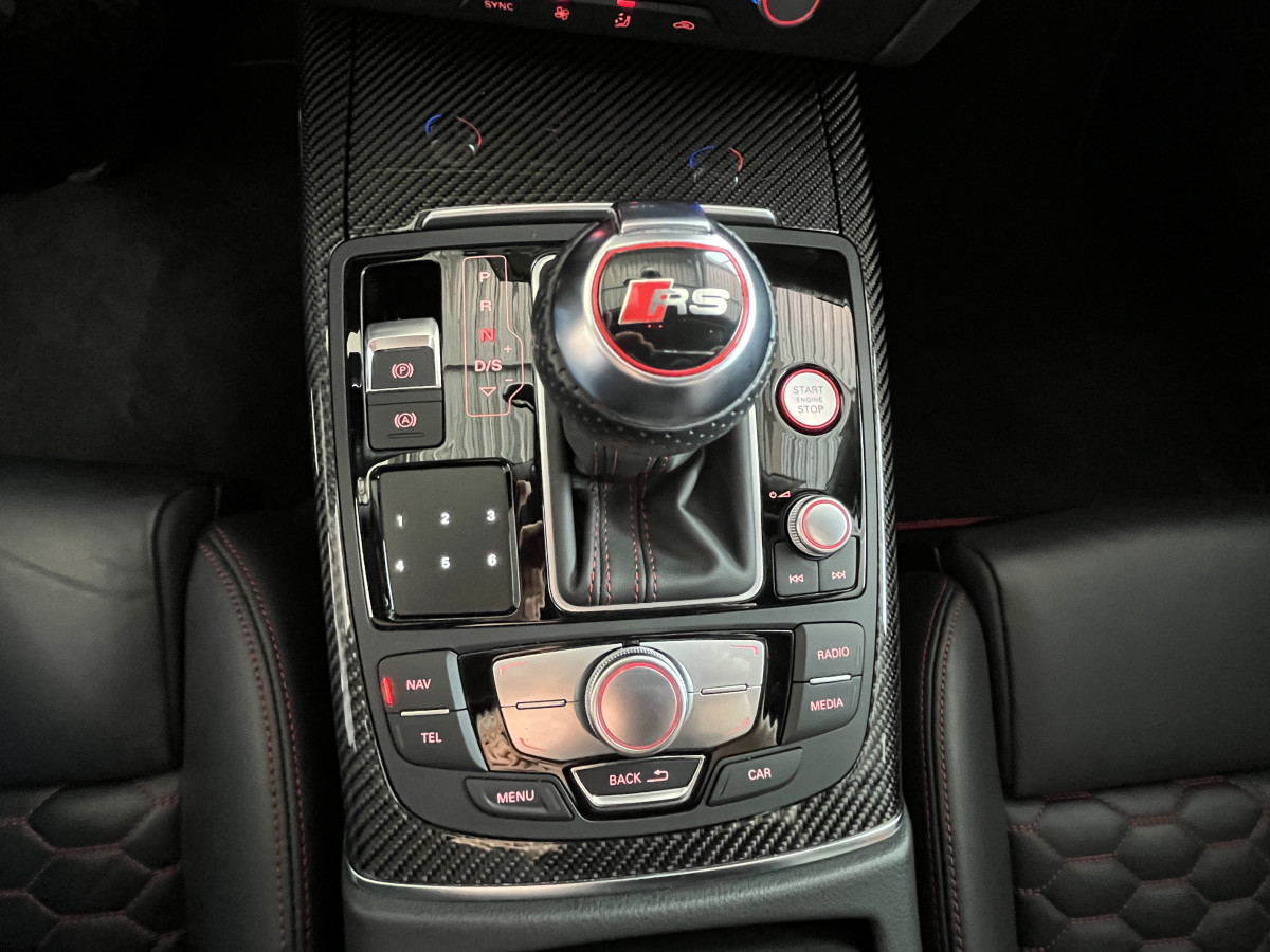 AUDI RS6 AVANT 4,0 V8 TFSI 560 QUATTRO GPS CAMERA KEYLESS HIFI BOSE MATRIX LED  DRIVE SELECT CARBON REGULATEUR SIEGES RECARO RS JANTES 20 EXCELLENT ETAT