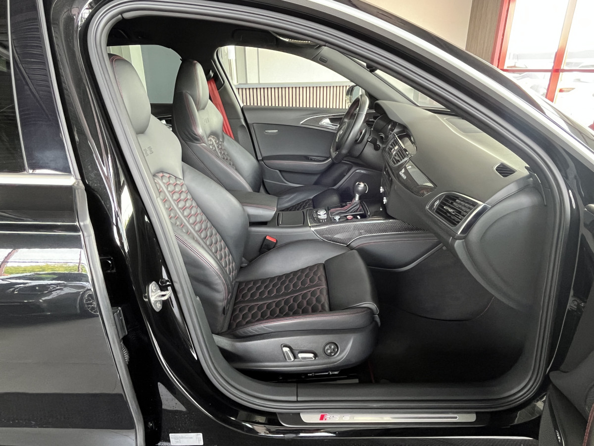 AUDI RS6 AVANT 4,0 V8 TFSI 560 QUATTRO GPS CAMERA KEYLESS HIFI BOSE MATRIX LED  DRIVE SELECT CARBON REGULATEUR SIEGES RECARO RS JANTES 20 EXCELLENT ETAT