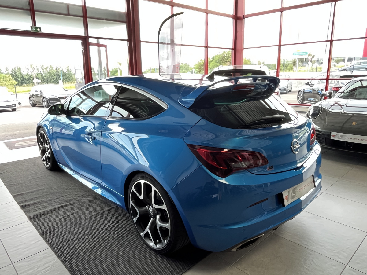 OPEL ASTRA GTC OPC 2,0 TURBO 280 PACK PERFORMANCE HIFI INFINITY GPS SIEGES RECARO PERF JANTES 20 BI-XENON PACK APPARENCE FREIN BREMBO PARK PILOT  EXCELLENT ETAT