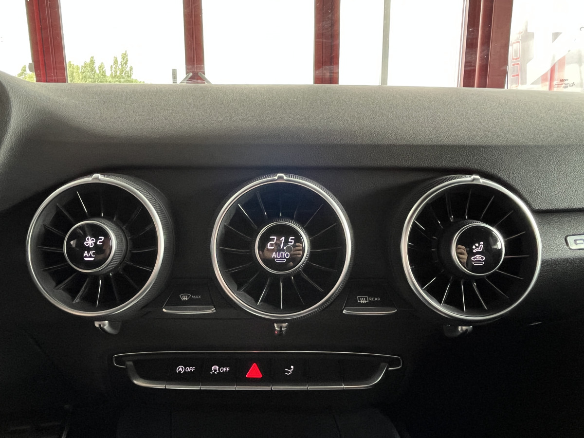 AUDI TT CABRIOLET 2,0 TFSI 230 S-LINE S-TRONIC7 QUATTRO  VIRTUAL COCKPIT HIFI B&O  KEYLESS DRIVE  SIEGES RS FEUX FULL LED JANTES 19 RS EXCELLENT ETAT