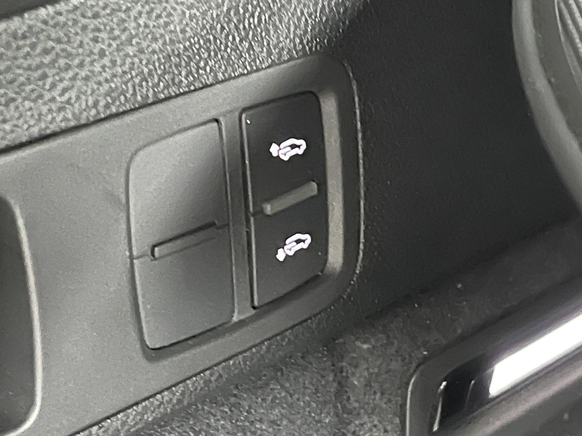 AUDI Q5 50 TDI 3,0 V6 286 BVA QUATTRO  TOIT PANORAMIQUE HIFI B&O VIRTUAL COCKPIT  KEYLESS CARPLAY GPS CAMERA MATRIX LED  SUSPENSION PNEUMATIQUE REGULATEUR LIMITEUR PARK PILOT  JANTES AUDI SPORT 21 EXCELLENT ETAT