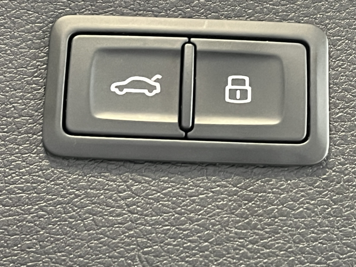AUDI Q5 50 TDI 3,0 V6 286 BVA QUATTRO  TOIT PANORAMIQUE HIFI B&O VIRTUAL COCKPIT  KEYLESS CARPLAY GPS CAMERA MATRIX LED  SUSPENSION PNEUMATIQUE REGULATEUR LIMITEUR PARK PILOT  JANTES AUDI SPORT 21 EXCELLENT ETAT
