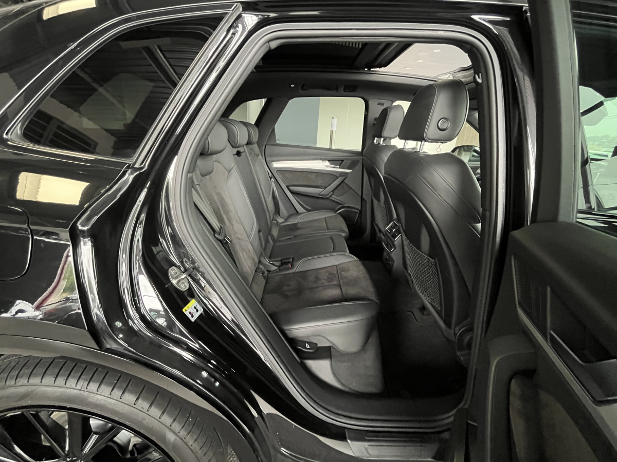 AUDI Q5 50 TDI 3,0 V6 286 BVA QUATTRO  TOIT PANORAMIQUE HIFI B&O VIRTUAL COCKPIT  KEYLESS CARPLAY GPS CAMERA MATRIX LED  SUSPENSION PNEUMATIQUE REGULATEUR LIMITEUR PARK PILOT  JANTES AUDI SPORT 21 EXCELLENT ETAT