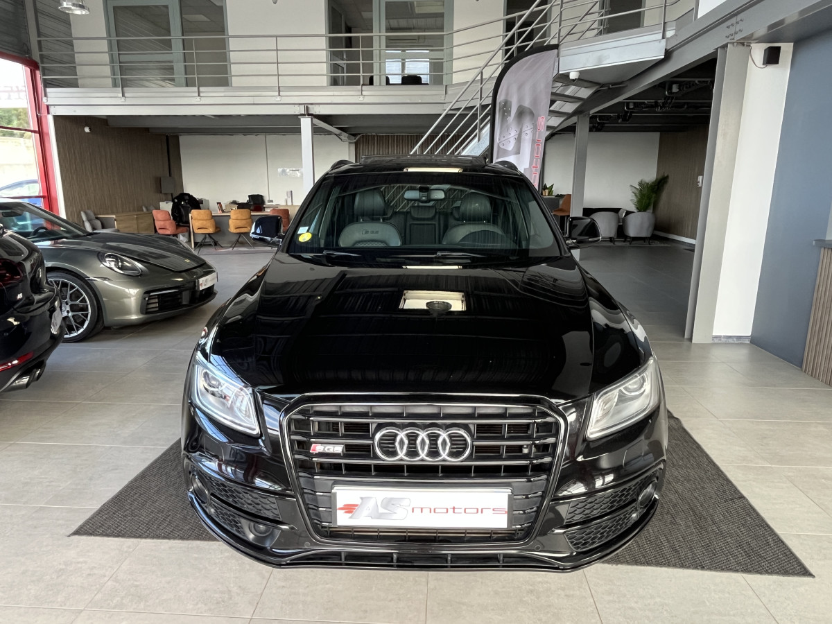 AUDI SQ5 3,0 V6 TDI 340 PLUS  BVA8 QUATTRO  ATTELAGE TOIT PANORAMIQUE OUVRANT  GPS CAMERA HIFI B&O REGULATEUR ADAPTATIF  KEYLESS BI-XENON  PARK PILOT DRIVE SELECT SIEGES MATELASSÉ JANTES 21 EXCELLENT ETAT