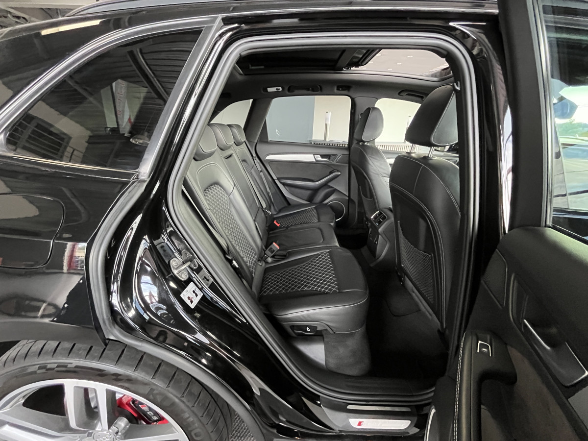 AUDI SQ5 3,0 V6 TDI 340 PLUS  BVA8 QUATTRO  ATTELAGE TOIT PANORAMIQUE OUVRANT  GPS CAMERA HIFI B&O REGULATEUR ADAPTATIF  KEYLESS BI-XENON  PARK PILOT DRIVE SELECT SIEGES MATELASSÉ JANTES 21 EXCELLENT ETAT