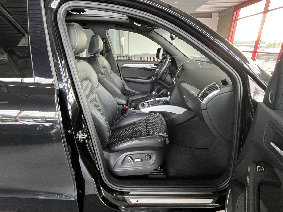 AUDI SQ5 3,0 V6 TDI 340 PLUS  BVA8 QUATTRO  ATTELAGE TOIT PANORAMIQUE OUVRANT  GPS CAMERA HIFI B&O REGULATEUR ADAPTATIF  KEYLESS BI-XENON  PARK PILOT DRIVE SELECT SIEGES MATELASSÉ JANTES 21 EXCELLENT ETAT