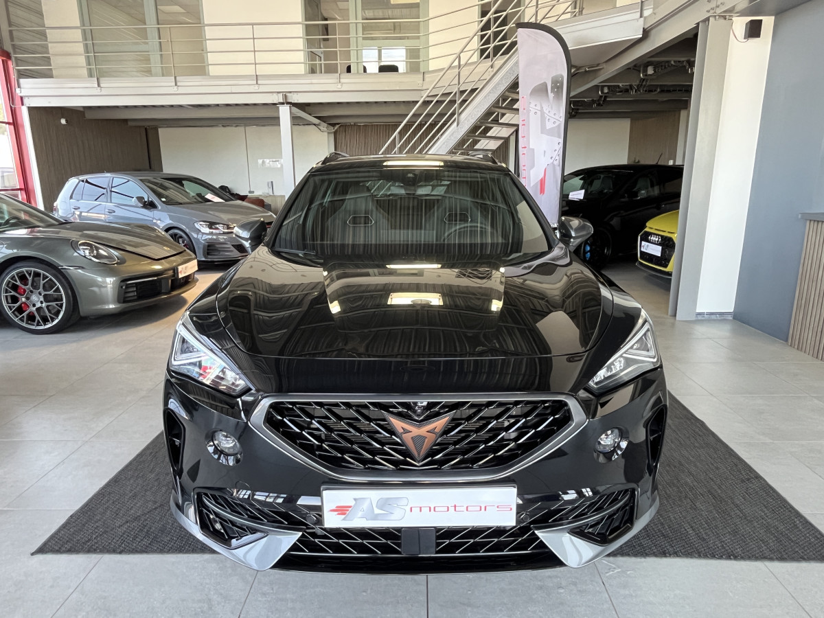 CUPRA FORMENTOR 1,4 E-HYBRID 245 VZ DSG6  GPS CAMERA KEYLESS FULL LED VIRTUAL COCKPIT PARK PILOT DRIVE PROFILE REGULATEUR LIMITEUR JANTES 19 PACK HIVER EXCELLENT ETAT