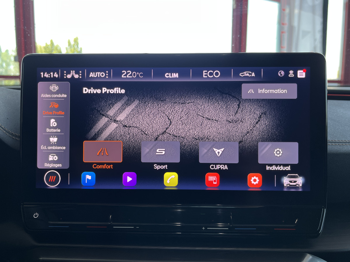 CUPRA FORMENTOR 1,4 E-HYBRID 245 VZ DSG6  GPS CAMERA KEYLESS FULL LED VIRTUAL COCKPIT PARK PILOT DRIVE PROFILE REGULATEUR LIMITEUR JANTES 19 PACK HIVER EXCELLENT ETAT