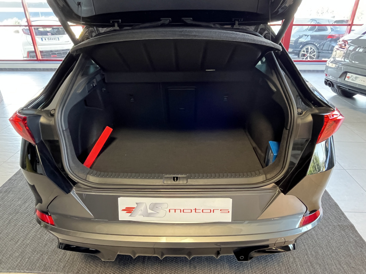 CUPRA FORMENTOR 1,4 E-HYBRID 245 VZ DSG6  GPS CAMERA KEYLESS FULL LED VIRTUAL COCKPIT PARK PILOT DRIVE PROFILE REGULATEUR LIMITEUR JANTES 19 PACK HIVER EXCELLENT ETAT