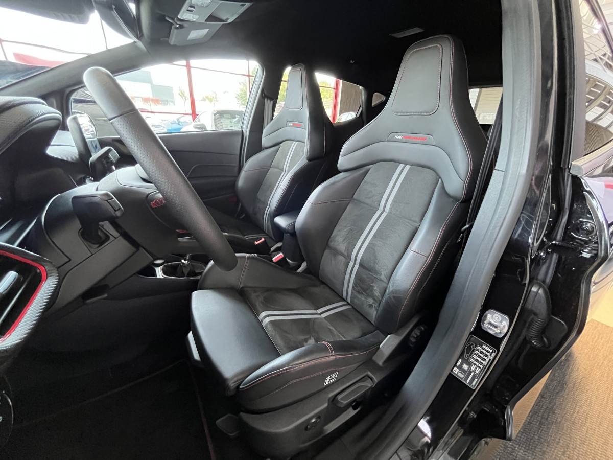 FORD FIESTA ST 1,5 200 PHASE 2  PACK PERFORMANCE DIFFERENTIEL A GLISSEMENT  GPS CAMERA REGULATEUR LIMITEUR  PACK HIVER FULL LED KEYLESS VIRTUAL COCKPIT ETAT NEUF