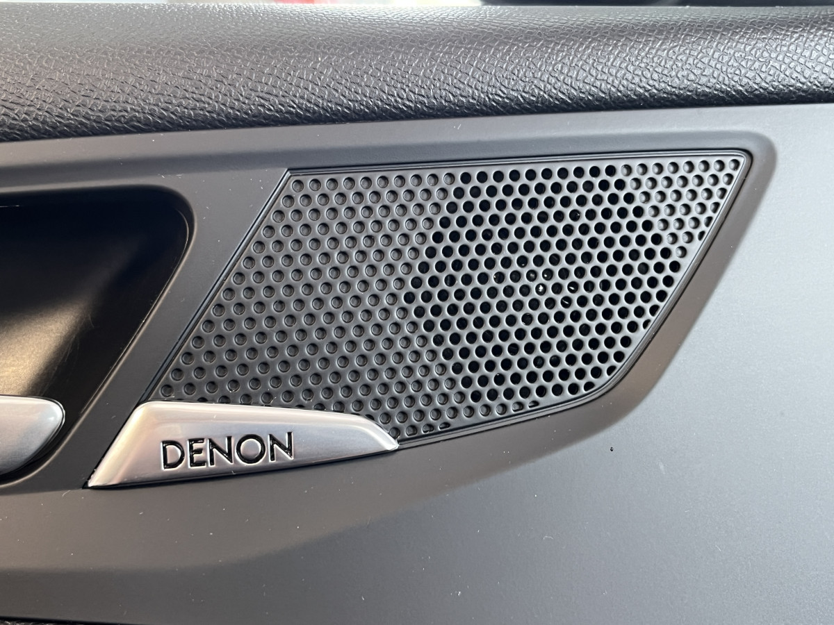 PEUGEOT 308 GTI 1,6 263 PHASE 2 TOIT PANORAMIQUE GPS CAMERA KEYLESS  HIFI DENON REGULATEUR LIMITEUR APPLE CARPLAY DIFFERENTIEL A GLISSEMENT JANTES 19 PARK ASSIST