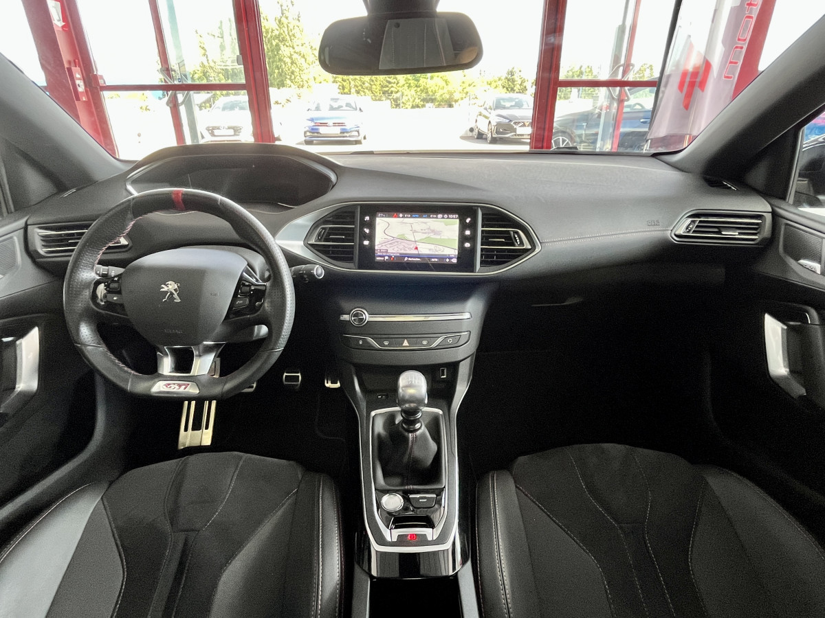 PEUGEOT 308 GTI 1,6 263 PHASE 2 TOIT PANORAMIQUE GPS CAMERA KEYLESS  HIFI DENON REGULATEUR LIMITEUR APPLE CARPLAY DIFFERENTIEL A GLISSEMENT JANTES 19 PARK ASSIST