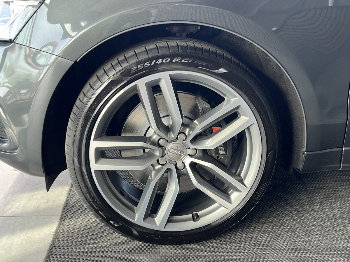 AUDI SQ5 3,0  TDI V6 326 COMPETITION  BVA8 QUATTRO ATTELAGE  GPS HIFI B&O KEYLESS REGULATEUR ADAPTATIF  BI-XENON  PARK PILOT  DRIVE SELECT JANTE 21  EXCELLENT ETAT