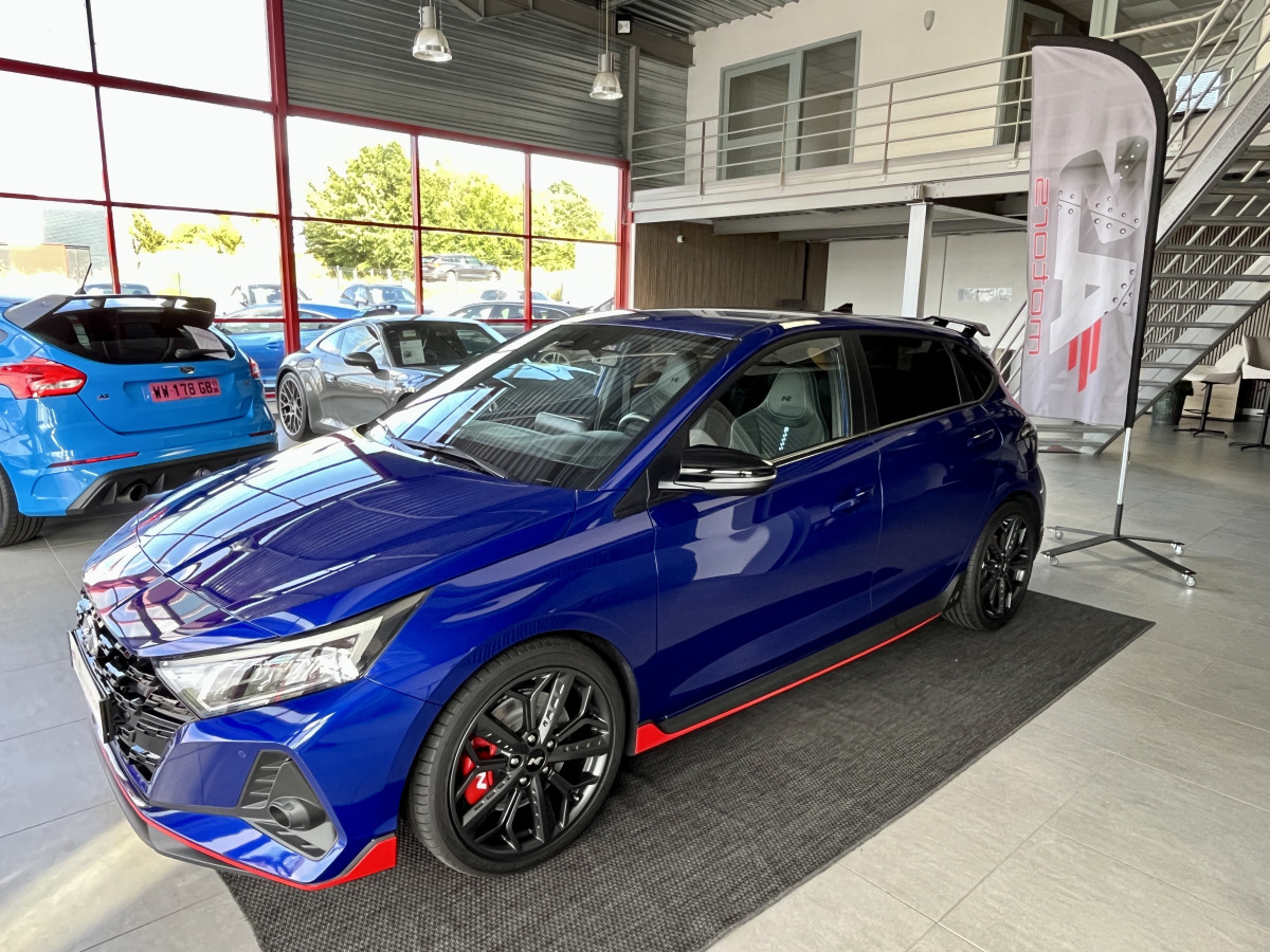 HYUNDAI I20 N 1,6 T-GDI 204 GPS CAMERA APPLE CARPLAY REGULATEUR LIMITEUR KEYLESS VIRTUAL COCKPIT DRIVE SELECT HIFI BOSE FULL LED DIFFERENTIEL A GLISSEMENT ETAT NEUF