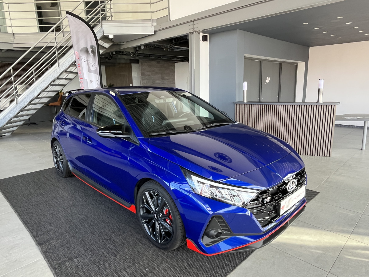 HYUNDAI I20 N 1,6 T-GDI 204 GPS CAMERA APPLE CARPLAY REGULATEUR LIMITEUR KEYLESS VIRTUAL COCKPIT DRIVE SELECT HIFI BOSE FULL LED DIFFERENTIEL A GLISSEMENT ETAT NEUF