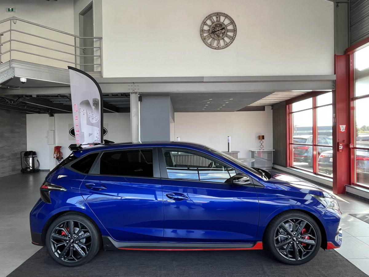 HYUNDAI I20 N 1,6 T-GDI 204 GPS CAMERA APPLE CARPLAY REGULATEUR LIMITEUR KEYLESS VIRTUAL COCKPIT DRIVE SELECT HIFI BOSE FULL LED DIFFERENTIEL A GLISSEMENT ETAT NEUF