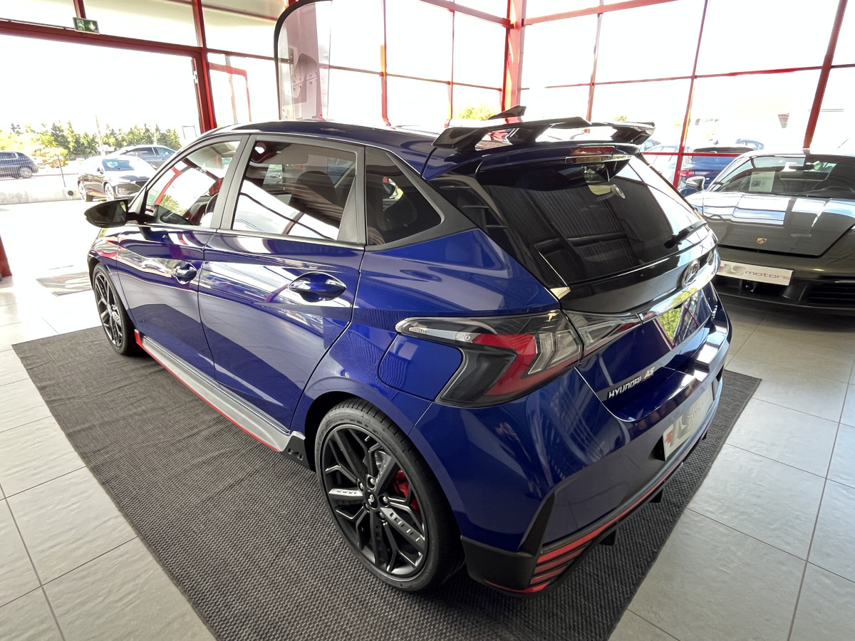 HYUNDAI I20 N 1,6 T-GDI 204 GPS CAMERA APPLE CARPLAY REGULATEUR LIMITEUR KEYLESS VIRTUAL COCKPIT DRIVE SELECT HIFI BOSE FULL LED DIFFERENTIEL A GLISSEMENT ETAT NEUF