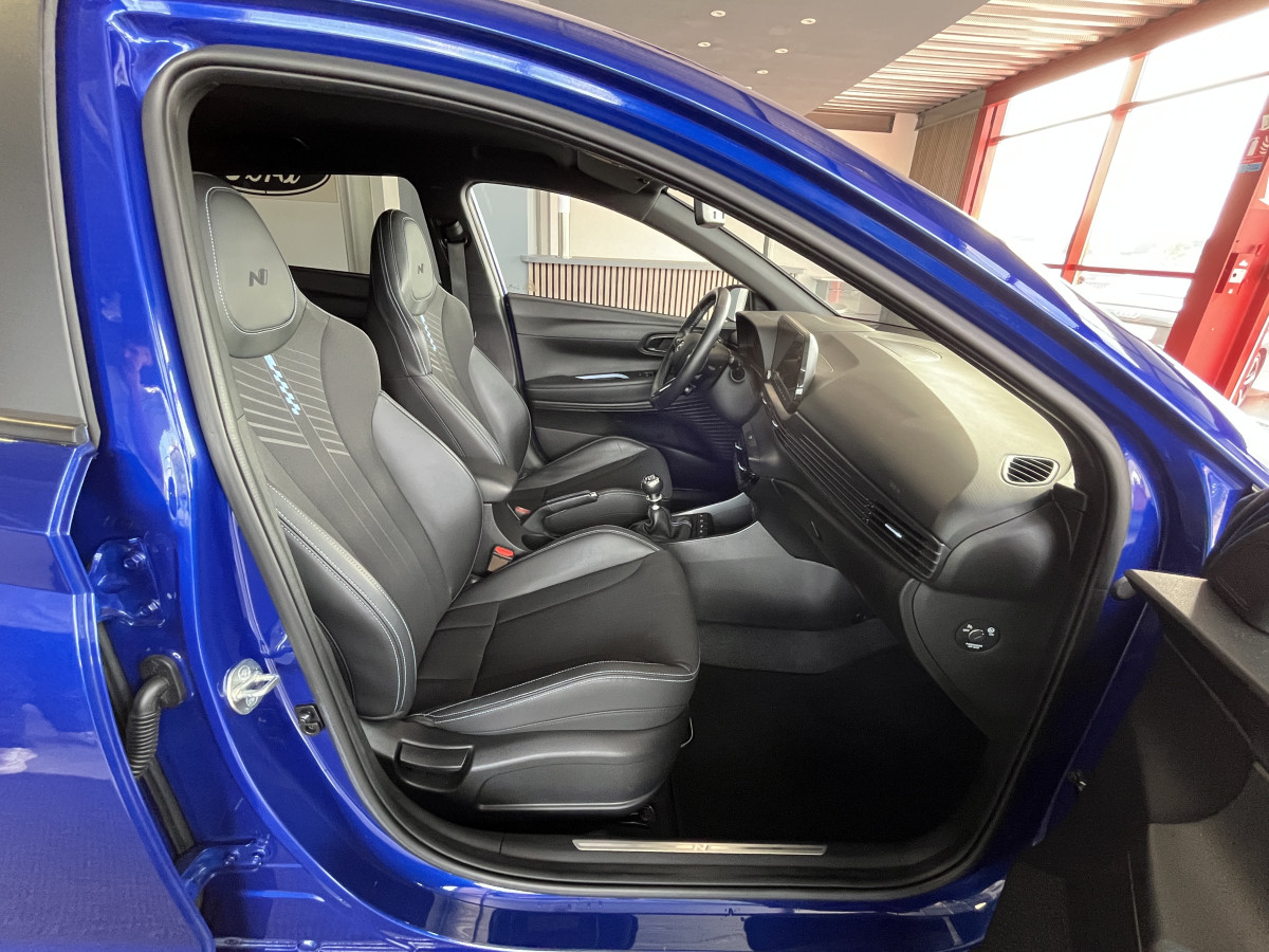 HYUNDAI I20 N 1,6 T-GDI 204 GPS CAMERA APPLE CARPLAY REGULATEUR LIMITEUR KEYLESS VIRTUAL COCKPIT DRIVE SELECT HIFI BOSE FULL LED DIFFERENTIEL A GLISSEMENT ETAT NEUF