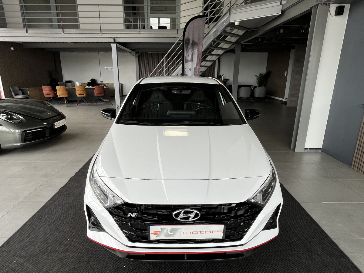 HYUNDAI I20 N 1,6 T-GDI 204 GPS CAMERA APPLE CARPLAY REGULATEUR LIMITEUR KEYLESS VIRTUAL COCKPIT DRIVE SELECT HIFI BOSE FULL LED DIFFERENTIEL A GLISSEMENT ETAT NEUF