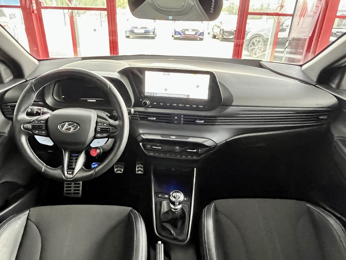HYUNDAI I20 N 1,6 T-GDI 204 GPS CAMERA APPLE CARPLAY REGULATEUR LIMITEUR KEYLESS VIRTUAL COCKPIT DRIVE SELECT HIFI BOSE FULL LED DIFFERENTIEL A GLISSEMENT ETAT NEUF