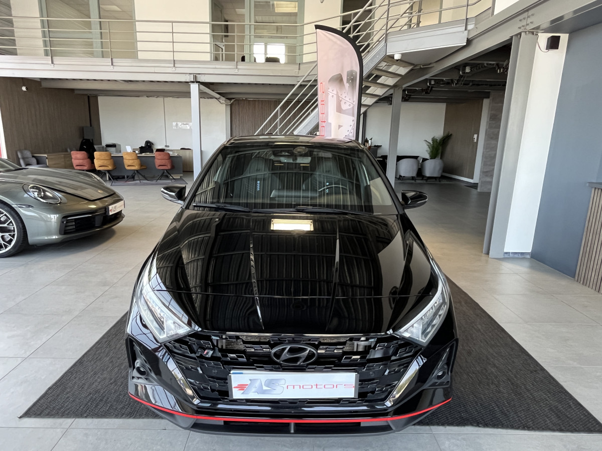 HYUNDAI I20 N 1,6 T-GDI 204 GPS CAMERA APPLE CARPLAY REGULATEUR LIMITEUR KEYLESS VIRTUAL COCKPIT DRIVE SELECT HIFI BOSE FULL LED DIFFERENTIEL A GLISSEMENT ETAT NEUF