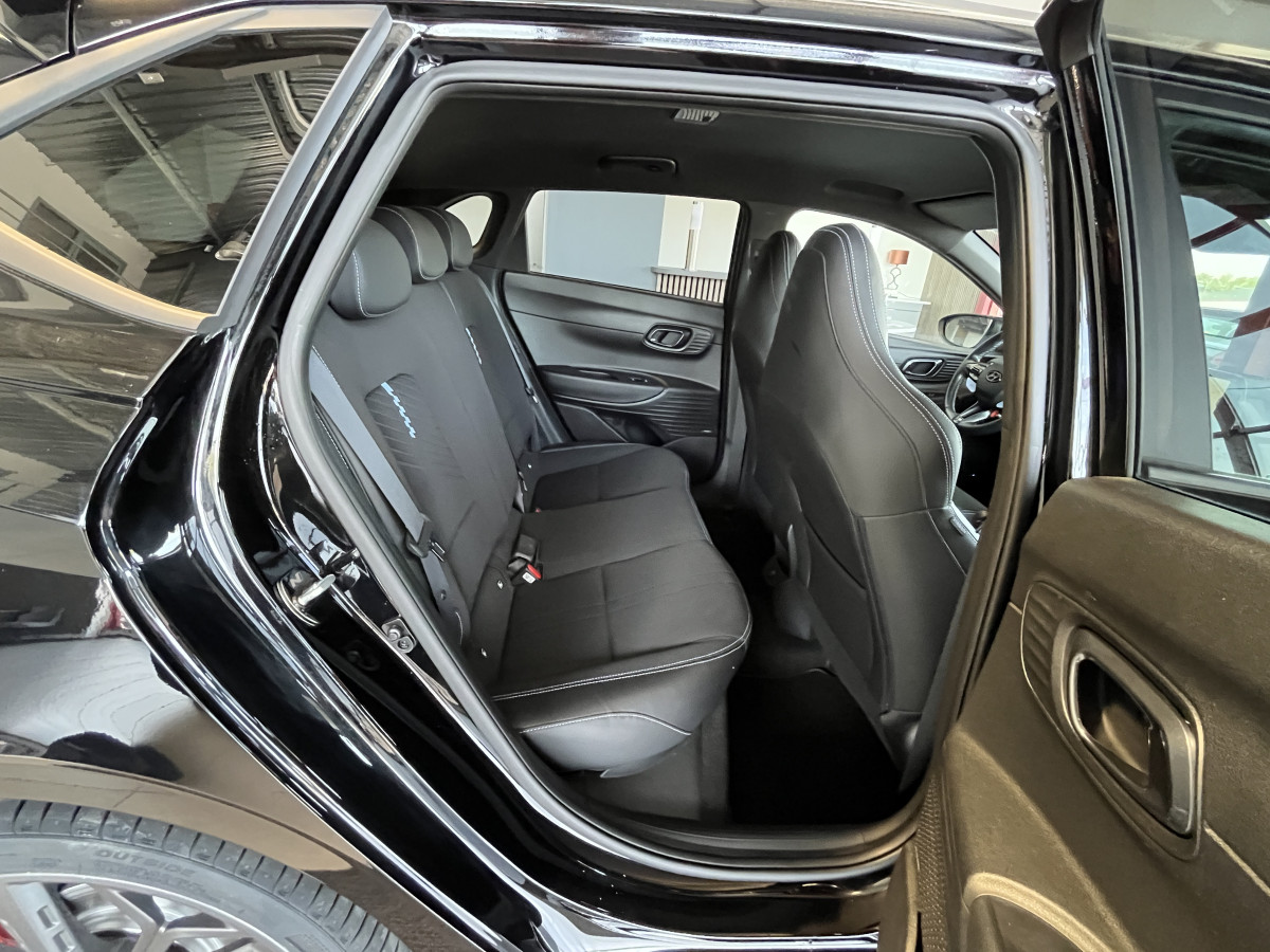 HYUNDAI I20 N 1,6 T-GDI 204 GPS CAMERA APPLE CARPLAY REGULATEUR LIMITEUR KEYLESS VIRTUAL COCKPIT DRIVE SELECT HIFI BOSE FULL LED DIFFERENTIEL A GLISSEMENT ETAT NEUF