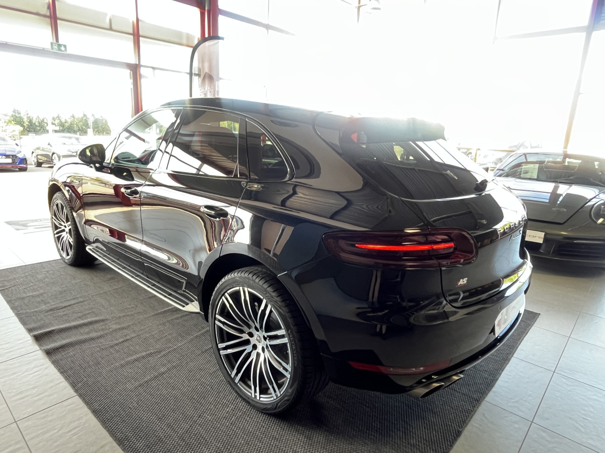 PORSCHE MACAN S DIESEL 3,0 V6 258 4X4 PDK  ATTELAGE GPS CAMERA PASM REGULATEUR HIFI BOSE BI-XENON PACK SPORT DESIGN MARCHE PIED PACK CHRONO SPORT PDLS PLUS PACK CONFORT JANTES TURBO 21