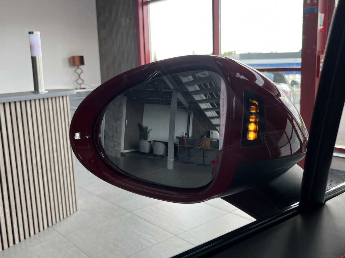 PORSCHE MACAN GTS 3,0 V6 360 4X4 PDK ATTELAGE GPS CAMERA 360  HIFI BOSE APPLE CARPLAY PVTS PLUS  PASM REGULATEUR  BI-XENON  SUSPENSION PNEUMATIQUE  JANTE 21 TURBO  ETAT NEUF
