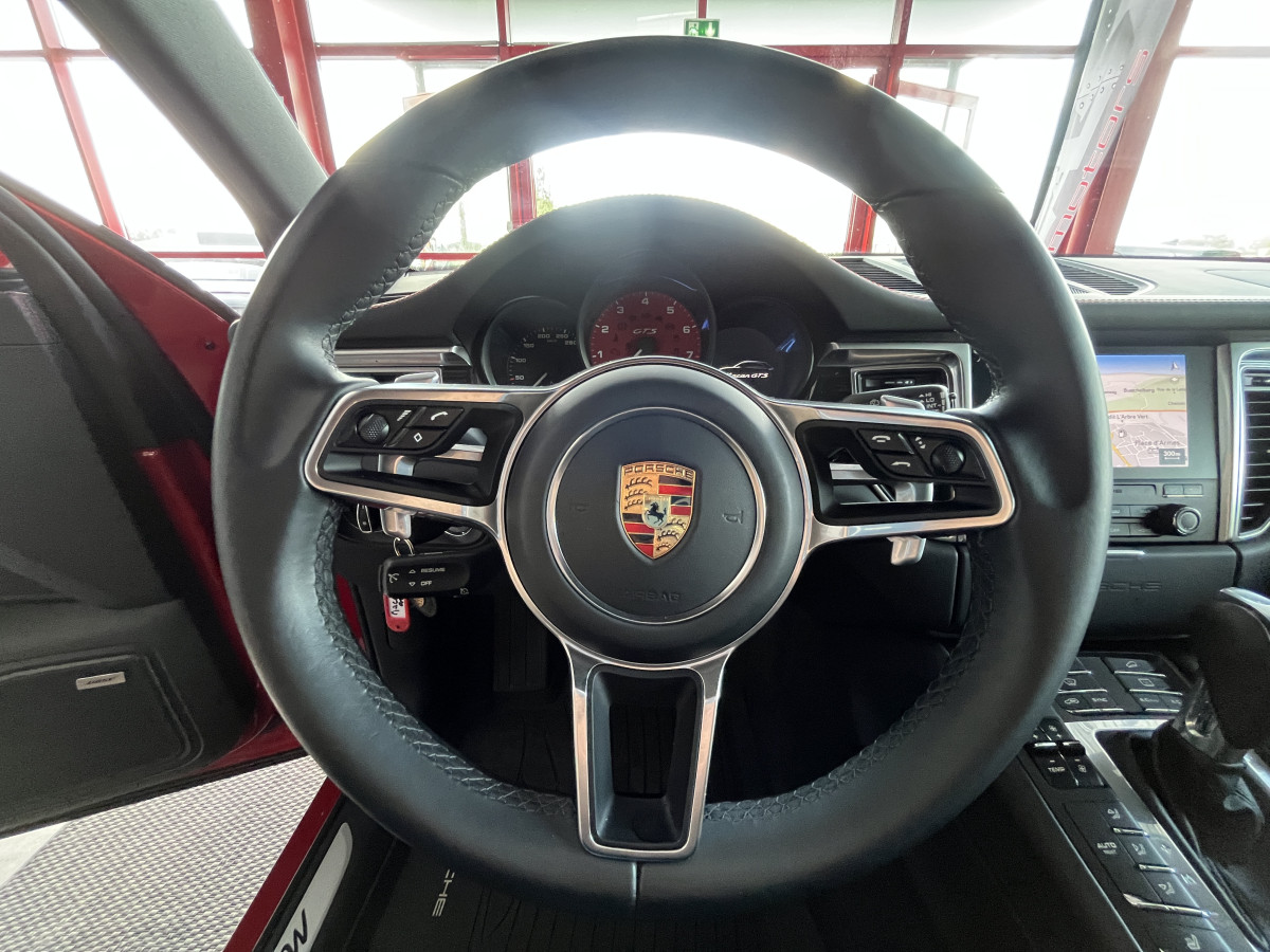 PORSCHE MACAN GTS 3,0 V6 360 4X4 PDK ATTELAGE GPS CAMERA 360  HIFI BOSE APPLE CARPLAY PVTS PLUS  PASM REGULATEUR  BI-XENON  SUSPENSION PNEUMATIQUE  JANTE 21 TURBO  ETAT NEUF