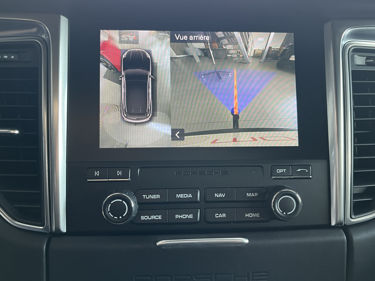 PORSCHE MACAN GTS 3,0 V6 360 4X4 PDK ATTELAGE GPS CAMERA 360  HIFI BOSE APPLE CARPLAY PVTS PLUS  PASM REGULATEUR  BI-XENON  SUSPENSION PNEUMATIQUE  JANTE 21 TURBO  ETAT NEUF