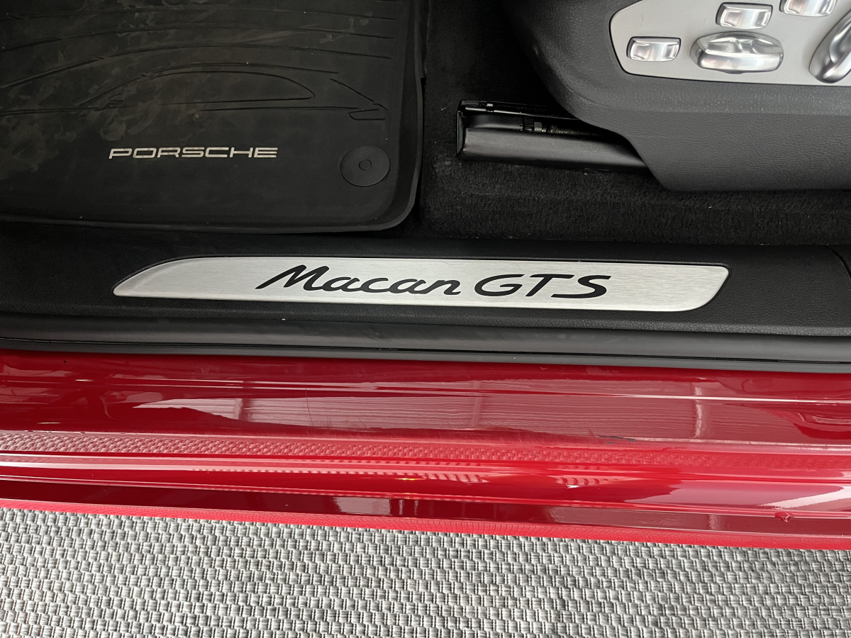PORSCHE MACAN GTS 3,0 V6 360 4X4 PDK ATTELAGE GPS CAMERA 360  HIFI BOSE APPLE CARPLAY PVTS PLUS  PASM REGULATEUR  BI-XENON  SUSPENSION PNEUMATIQUE  JANTE 21 TURBO  ETAT NEUF