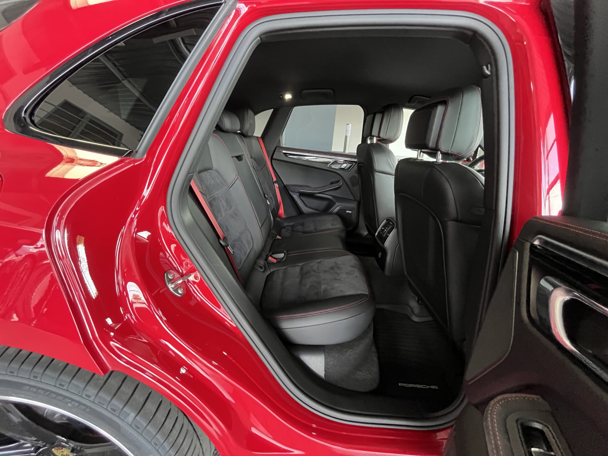 PORSCHE MACAN GTS 3,0 V6 360 4X4 PDK ATTELAGE GPS CAMERA 360  HIFI BOSE APPLE CARPLAY PVTS PLUS  PASM REGULATEUR  BI-XENON  SUSPENSION PNEUMATIQUE  JANTE 21 TURBO  ETAT NEUF