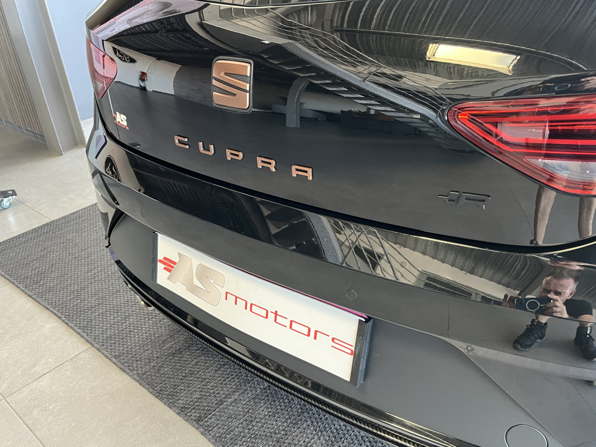 SEAT LEON CUPRA R 2,0 TSI 310 EDITION LIMLITED 799 EXEMPLAIRES GPS CAMERA DCC ACC  KEYLESS REGULATEUR ADAPTATIF SIEGES BAQUETS PACK ALCANTARA  DIVE PROFILE PACK CARBON APPLE CARPLAY FULL LED PARK PILOT HIFI BEATS JANTES 19 ETAT PROCHE DU NEUF
