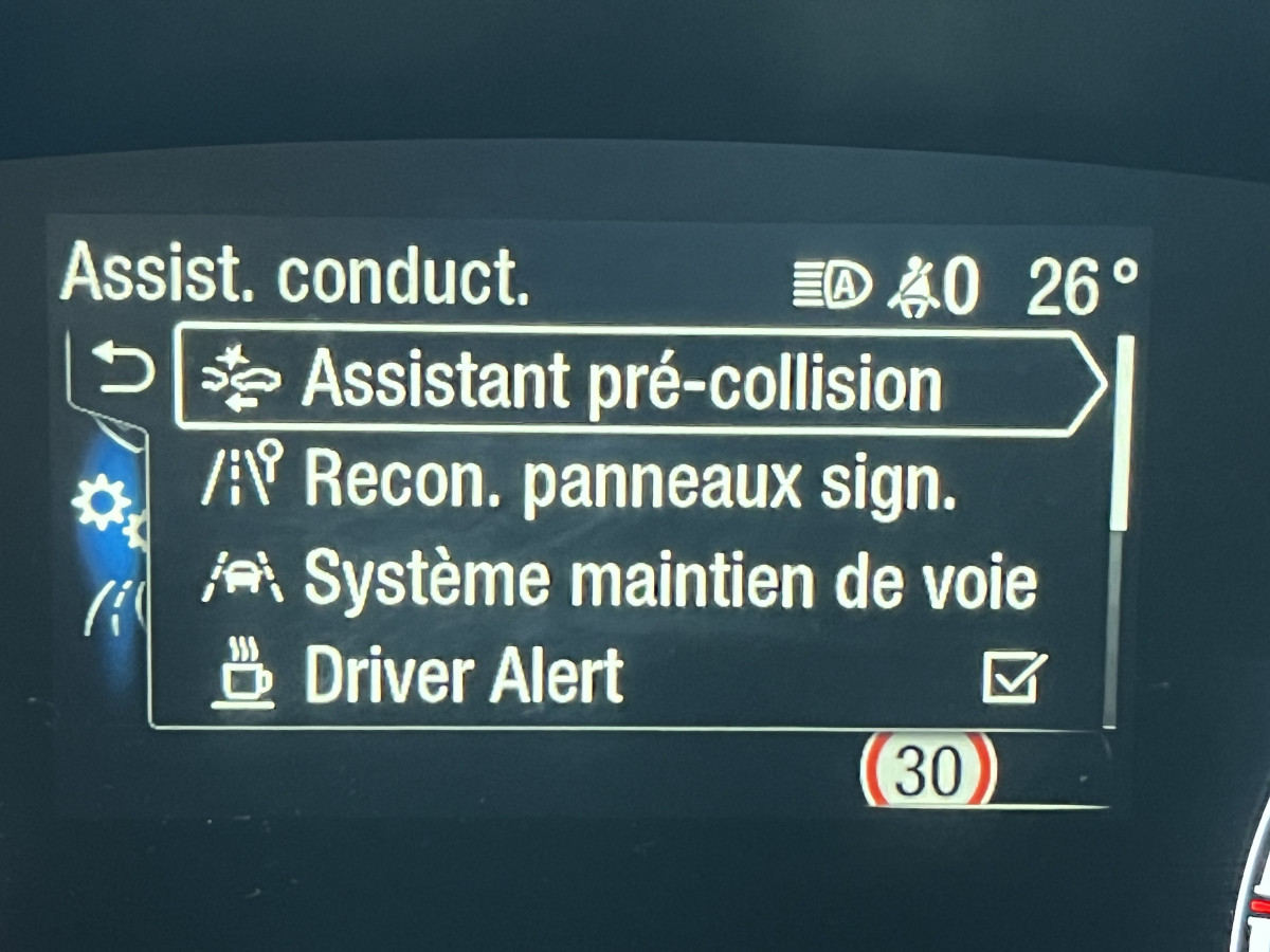 FORD FOCUS ST 2,3 280 TOIT PANORAMIQUE  OUVRANT GPS CAMERA REGULATEUR LIMITEUR KEYLESS APPLE CARPLAY FULL LED PARK PILOT JANTES 19   EXCELLENT ETAT