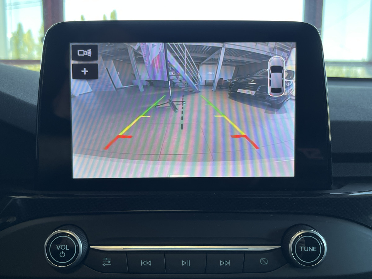 FORD FOCUS ST 2,3 280 TOIT PANORAMIQUE  OUVRANT GPS CAMERA REGULATEUR LIMITEUR KEYLESS APPLE CARPLAY FULL LED PARK PILOT JANTES 19   EXCELLENT ETAT