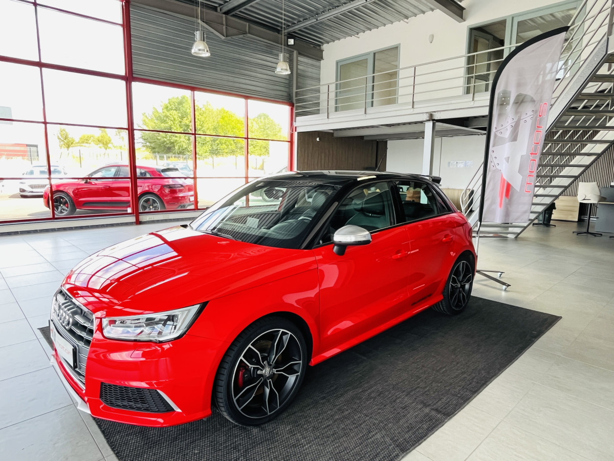 AUDI S1 SPORTBACK 2,0 TFSI  231 QUATTRO GPS KEYLESS  DRIVE SELECT JANTES ALU 18 BI-XENON REGULATEUR HIFI BOSE EXCELLENT ETAT