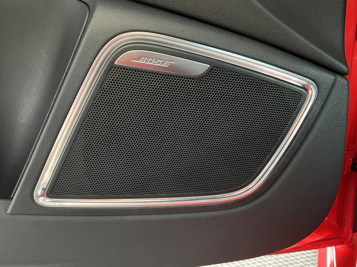 AUDI S1 SPORTBACK 2,0 TFSI  231 QUATTRO GPS KEYLESS  DRIVE SELECT JANTES ALU 18 BI-XENON REGULATEUR HIFI BOSE EXCELLENT ETAT