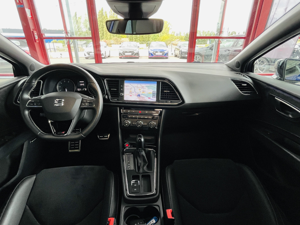 SEAT LEON ST 2,0 TSI 300 DSG6 4DRIVE TOIT PANORAMIQUE OUVRANT GPS CAMERA KEYLESS APPLE CARPLAY ACC DCC REGULATEUR ADAPTATIF SEAT SOUND DRIVE PROFILE PARK PILOT JANTES 19 EXCELLENT ETAT