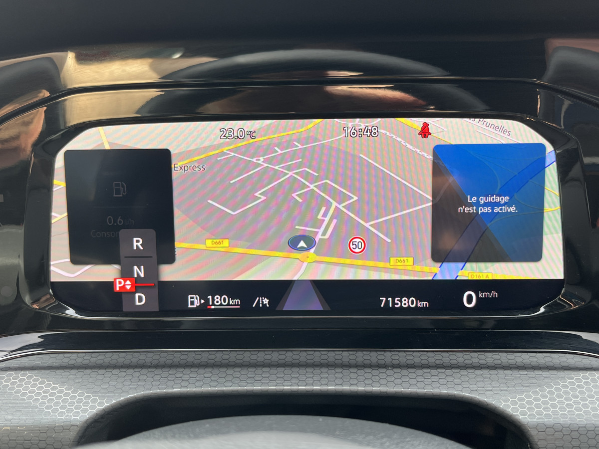 VOLKSWAGEN GOLF 8 GTD 2,0 TDI 200 DSG7 GPS CAMERA ACC COMPORTEMENT DYNAMIQUE  IQ-DRIVE PARK ASSIST PARK PILOT REGULATEUR ADAPTATIF  LIMITEUR FULL LED APPLE CARPLAY KEYLESS DRIVE SELECT  EXCELLENT ETAT