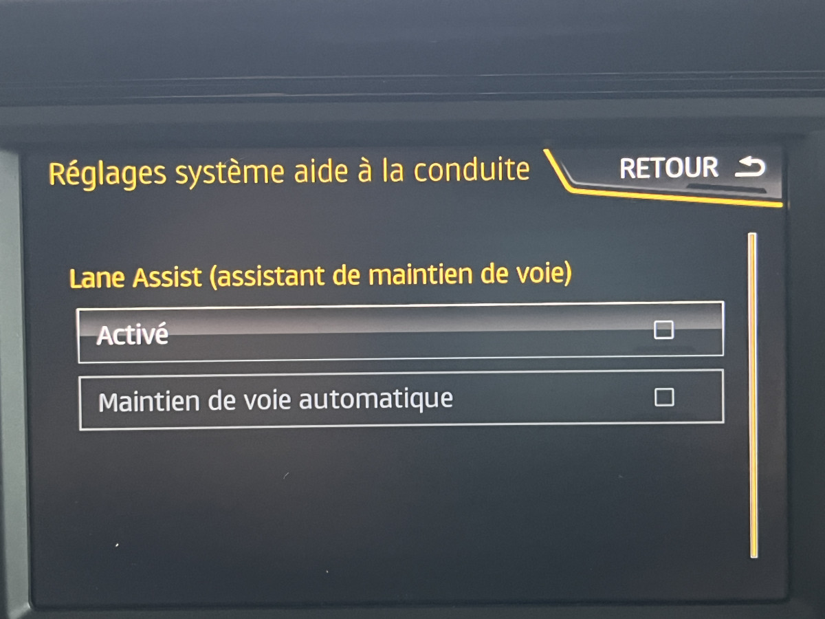 SEAT LEON SC CUPRA   2,0 TSI 290 DSG6  GPS DCC REGULATEUR  DRIVE PROFILE PARK PILOT SEAT SOUND  FULL LED  JANTES 19 EXCELLENT ETAT
