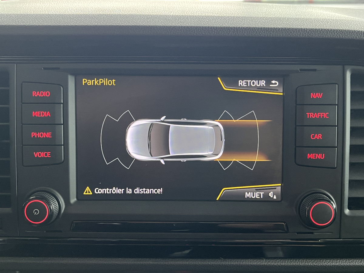 SEAT LEON SC CUPRA   2,0 TSI 290 DSG6  GPS DCC REGULATEUR  DRIVE PROFILE PARK PILOT SEAT SOUND  FULL LED  JANTES 19 EXCELLENT ETAT