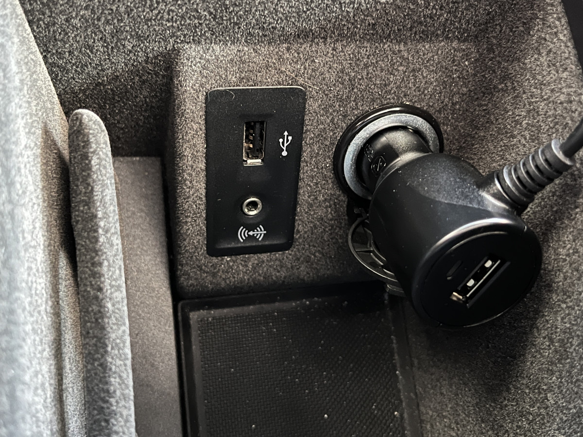 PORSCHE MACAN GTS 3,0 V6 360 4X4 PDK ATTELAGE TOIT PANORAMIQUE OUVRANT APPLE CARPLAY  GPS CAMERA PASM PDLS REGULATEUR ADAPTATIF  FULL LED SUSPENSION PNEUMATIQUE  HIFI BOSE PACK CHRONO SPORT JANTES 21 TURBO  EXCELLENT ETAT