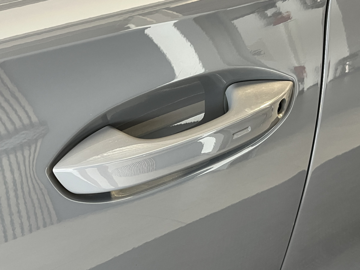 CUPRA FORMENTOR 1,4 E-HYBRID 245 VZ DSG6  GPS CAMERA DCC ACC  360 KEYLESS FULL LED VIRTUAL COCKPIT PARK PILOT PARK ASSIST  DRIVE PROFILE REGULATEUR ADAPTATIF LIMITEUR JANTES 19 PACK HIVER EXCELLENT ETAT