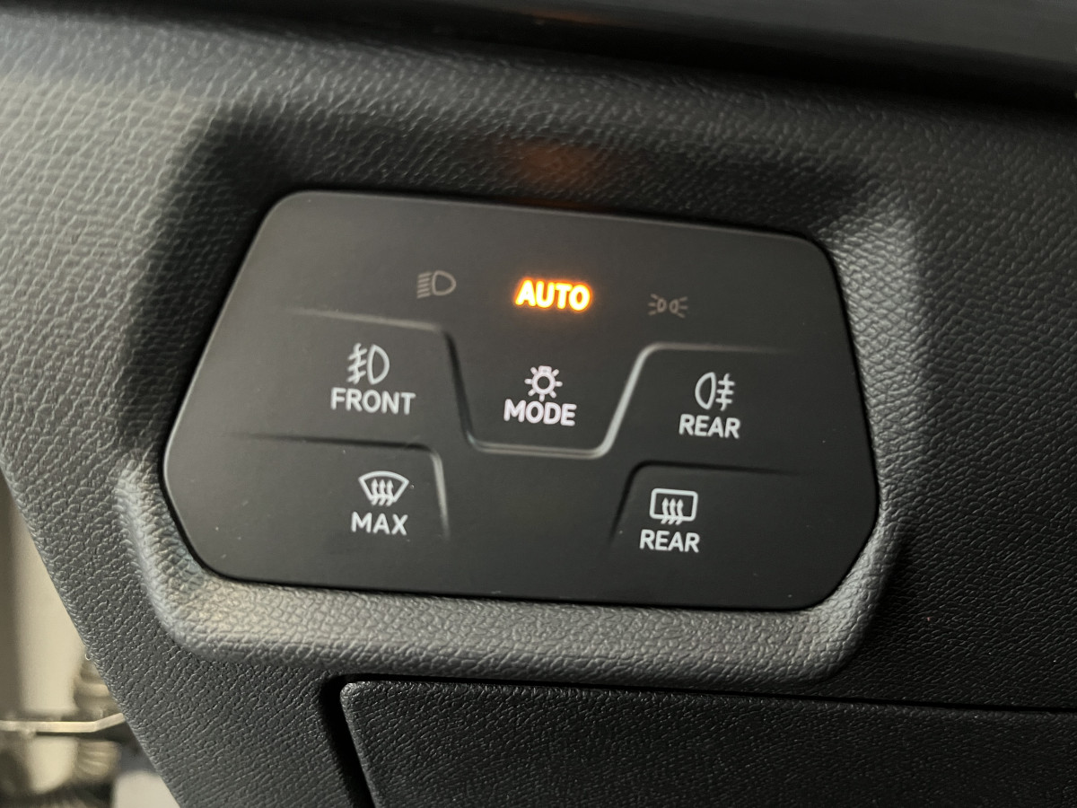 CUPRA FORMENTOR 1,4 E-HYBRID 245 VZ DSG6  GPS CAMERA DCC ACC  360 KEYLESS FULL LED VIRTUAL COCKPIT PARK PILOT PARK ASSIST  DRIVE PROFILE REGULATEUR ADAPTATIF LIMITEUR JANTES 19 PACK HIVER EXCELLENT ETAT