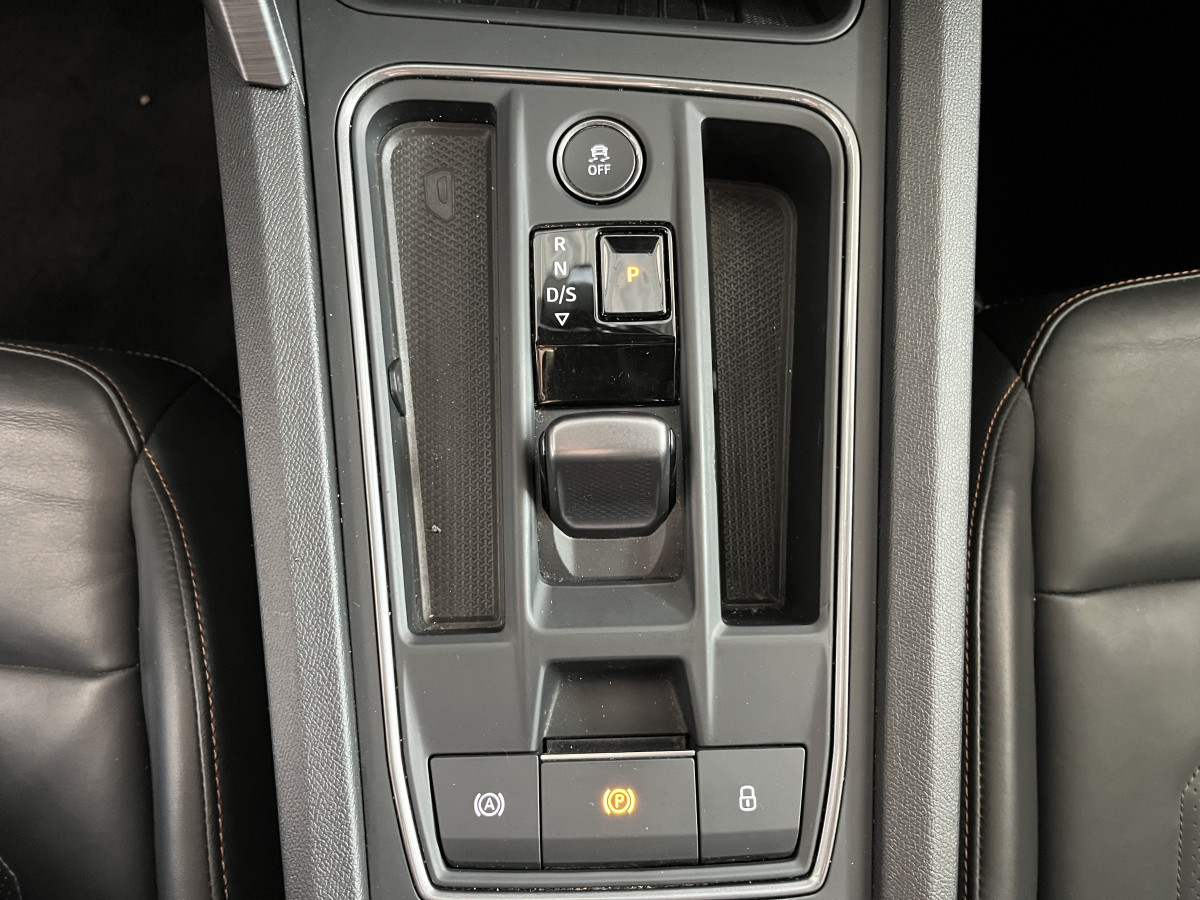 CUPRA FORMENTOR 1,4 E-HYBRID 245 VZ DSG6  GPS CAMERA DCC ACC  360 KEYLESS FULL LED VIRTUAL COCKPIT PARK PILOT PARK ASSIST  DRIVE PROFILE REGULATEUR ADAPTATIF LIMITEUR JANTES 19 PACK HIVER EXCELLENT ETAT