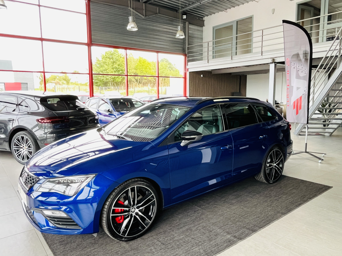 SEAT LEON CUPRA ST 2,0 TSI 300  GPS DCC  HIFI BEATS VIRTUAL COCKPIT REGULATEUR  FEUX FULL LED DRIVE PROFILE PARK PILOT JANTES 19 EXCELLENT ETAT